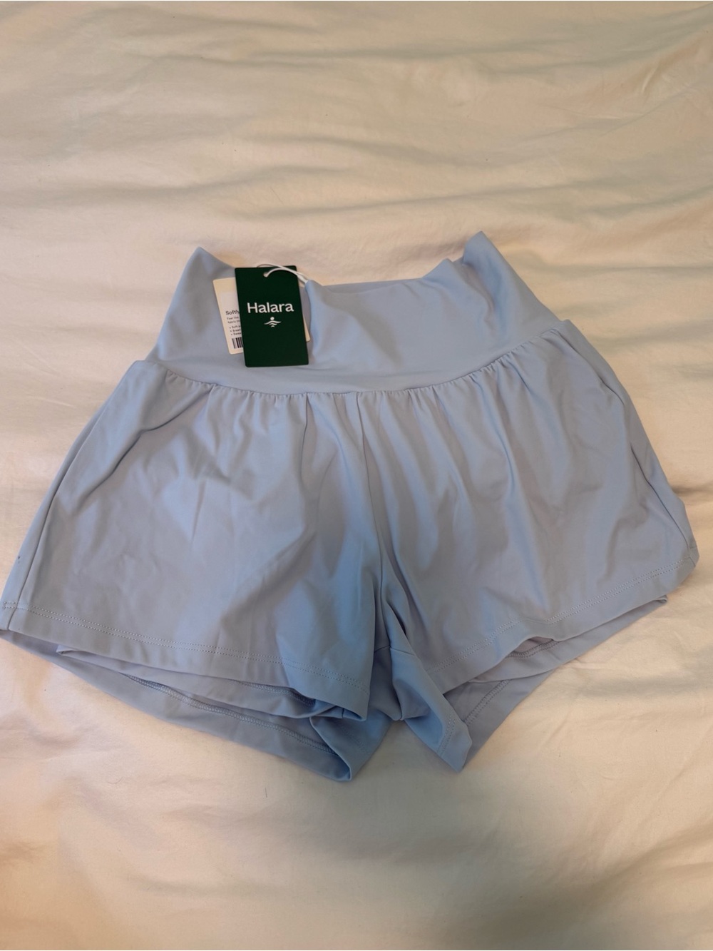 NWT Halara SoftlyZero Airy Super High Waisted Yoga Shorts with Pockets